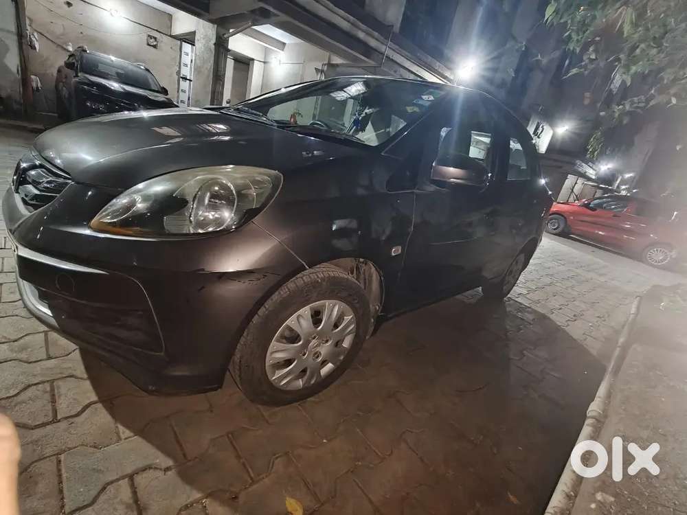 Honda Amaze Manual Transmission Petrol For Sale , Only 32000km Driven.