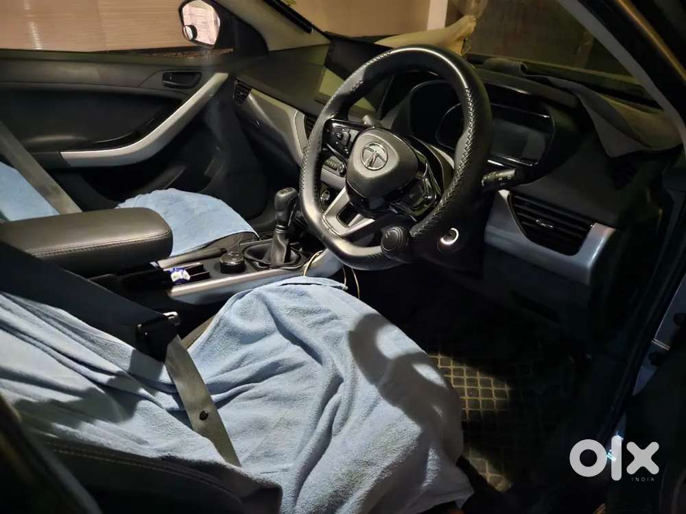 Tata Nexon Diesel नई जैसी