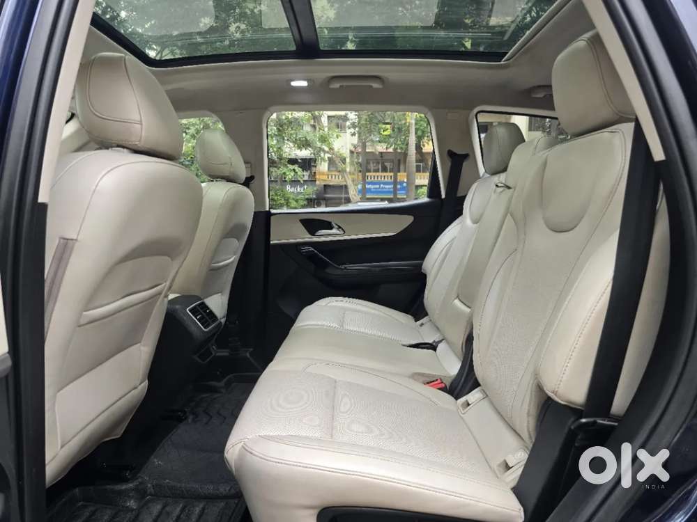 Mahindra Xuv700, 2023, Diesel