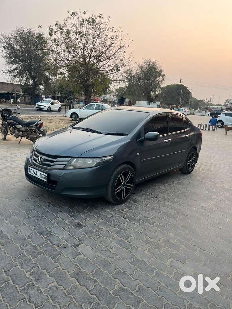 Honda City 2010 Cng & Hybrids Good Condition