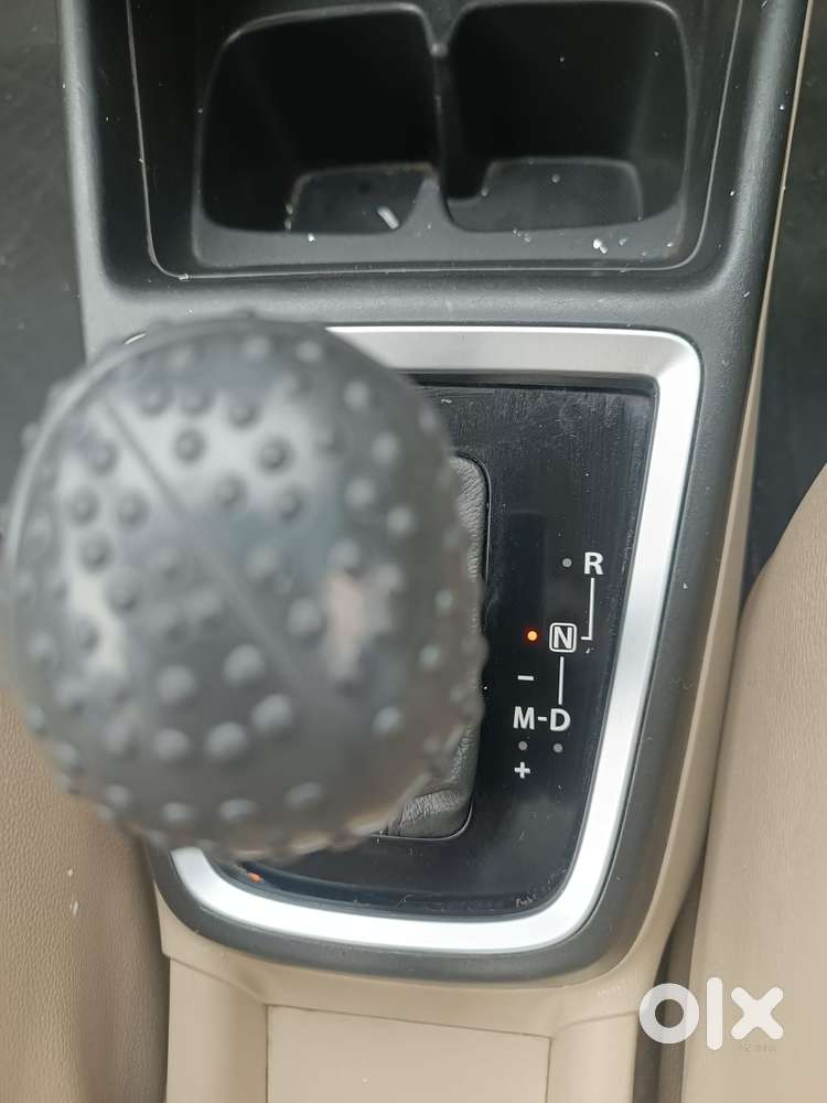 Maruti Suzuki Dzire 1.2 Vxi Amt, 2019, Petrol