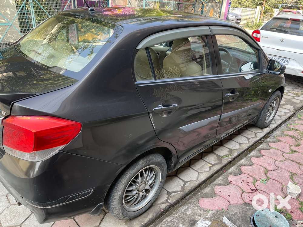 Honda Amaze Petrol 2016