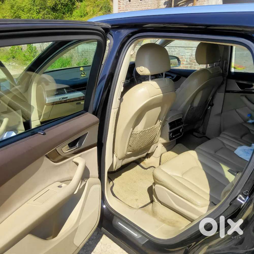 2016 Audi Q7 Premium, 140,000 Km
