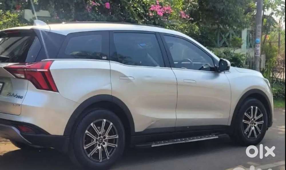 All Features These Variant