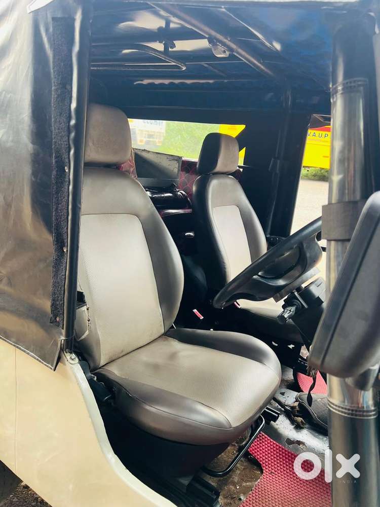 Mahindra Jeep 1993