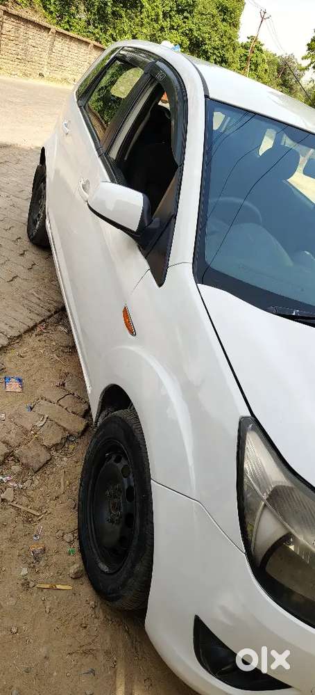 Candisan Ok Koi Kaam Nhi H