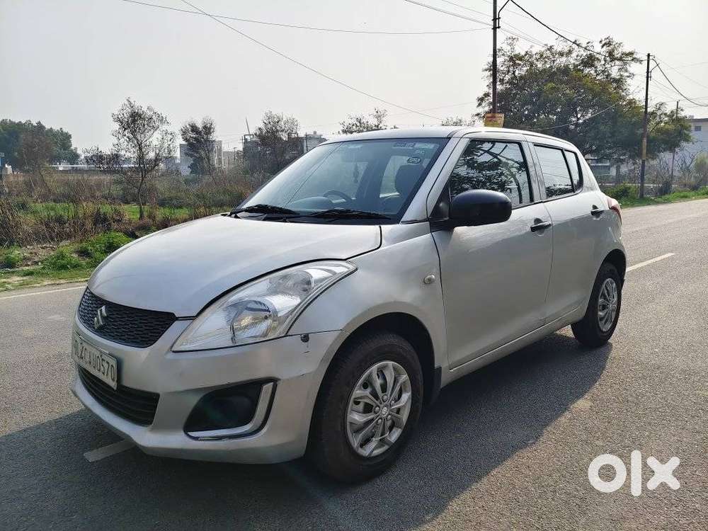 Maruti Suzuki Swift Lxi Optional-o, 2015, Petrol