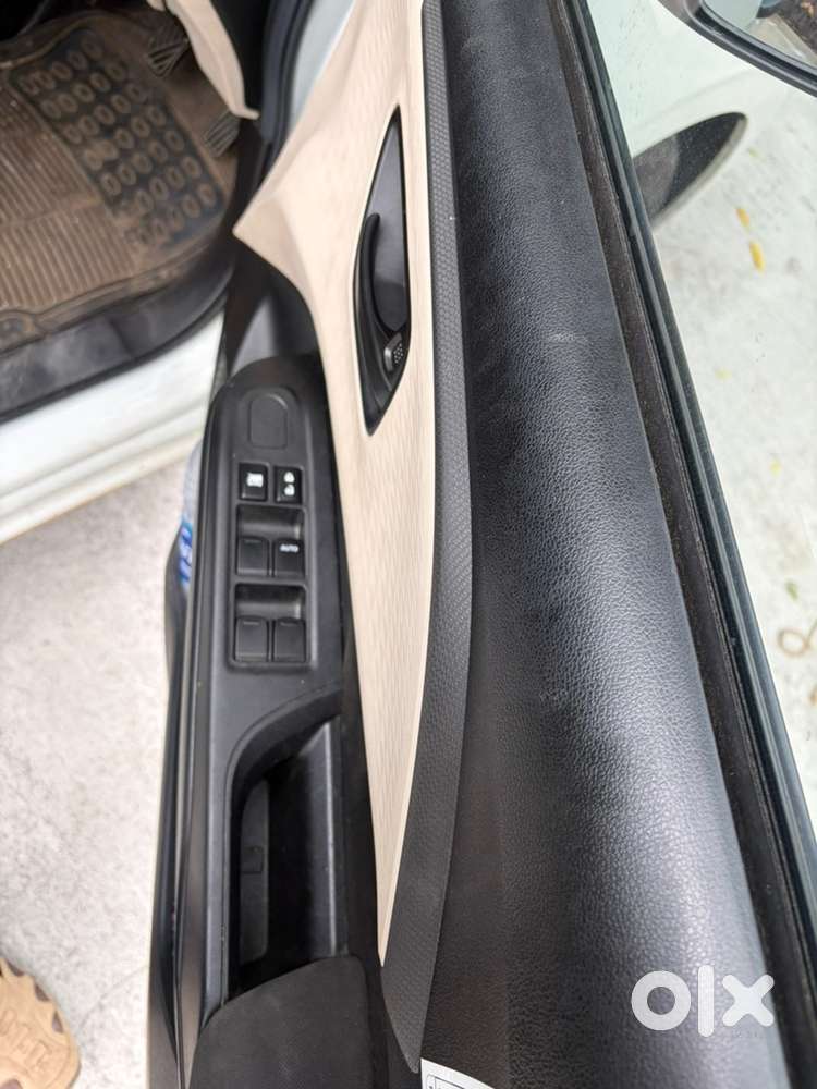 Maruti Dzire 1.2 Petrol/ Cng Manual 2025