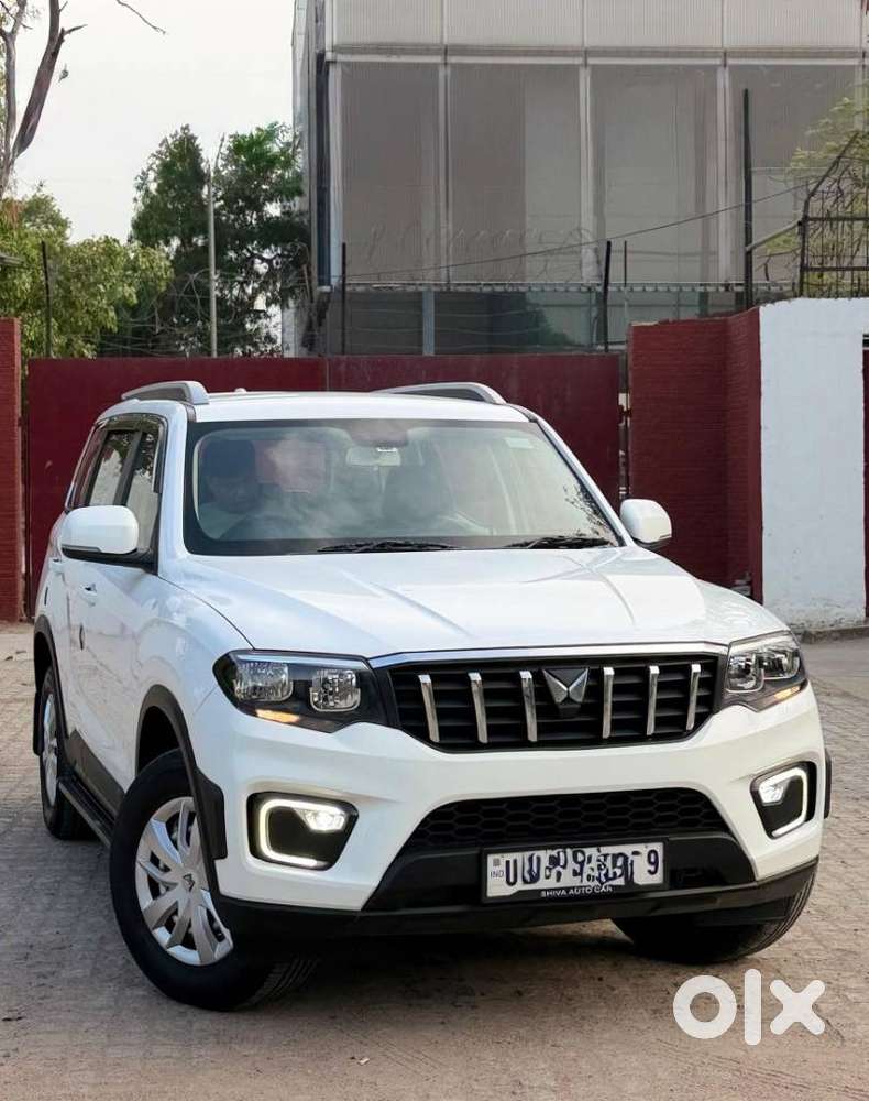 Mahindra Scorpio-n 2.2 Z2 Diesel Mt 7 Str, 2025, Diesel