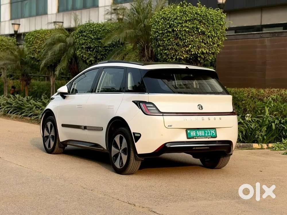 Mg Windsor Ev Essence, 2024, Electric