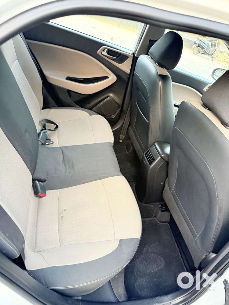 Hyundai I20 Sportz 1.2 Bs-iv, 2017, Petrol