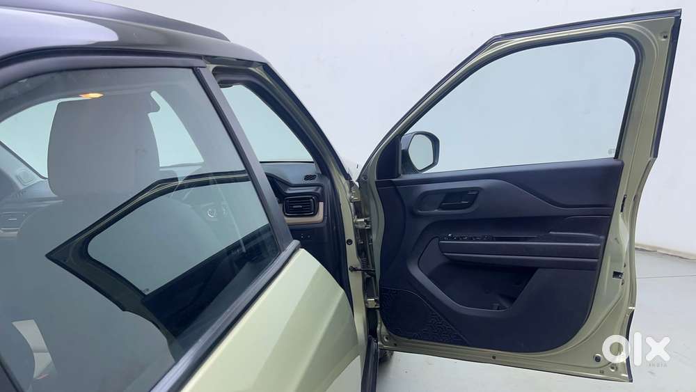 Tata Punch 1.2 Revotron Creative Mt Kaziranga Edition, 2022, Petrol