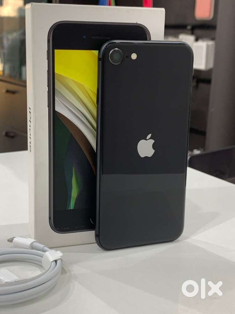 Iphone SE2 128gb black colour with bill warranty - Mobile