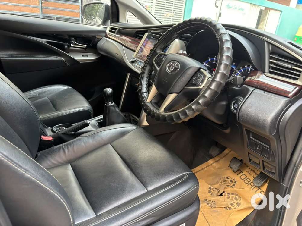 Toyota Innova Crysta, 2017, Diesel