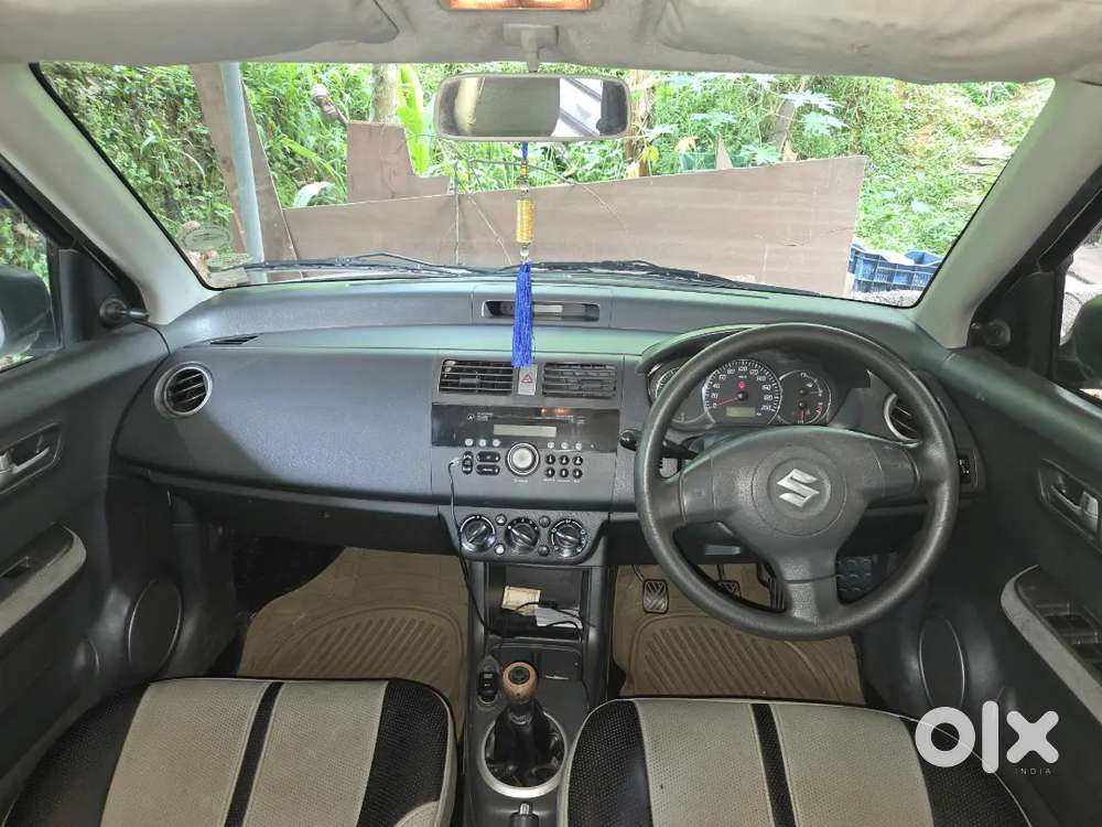 4 Door Power Window Power Steering Center Lock Neat Condition