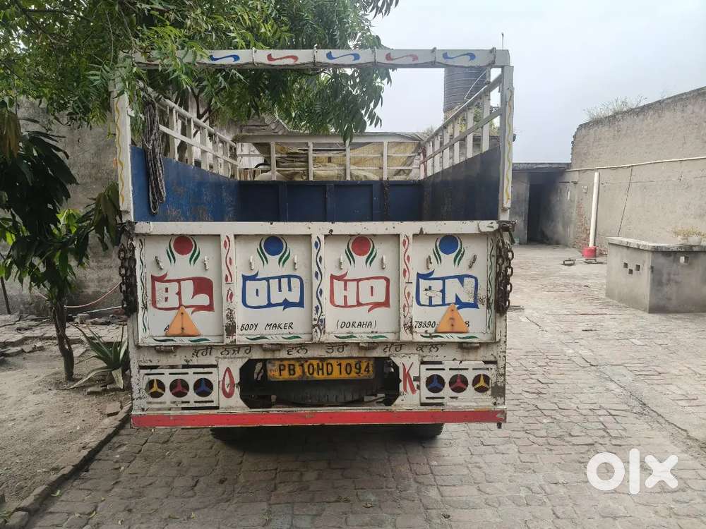 Mahindra Bolero Maxitruck Plus Bumper To Bumper Original Urgent Sale