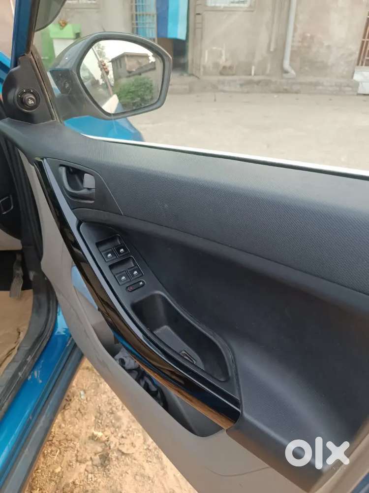 Tata Nexon 2018 Petrol Well Maintained