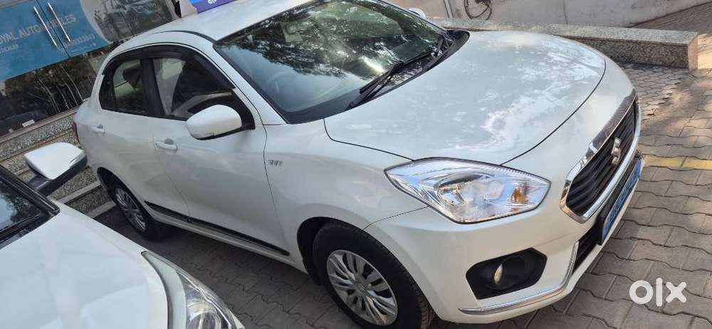 Maruti Suzuki Swift Dzire Vxi Optional, 2019, Petrol