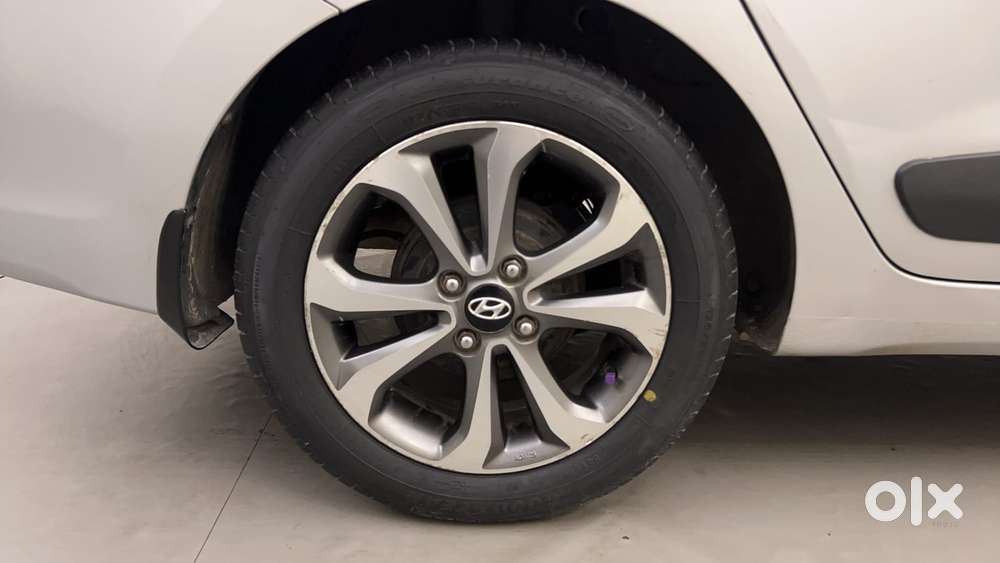 Hyundai Xcent 1.2 Vtvt Sx Option, 2015, Petrol