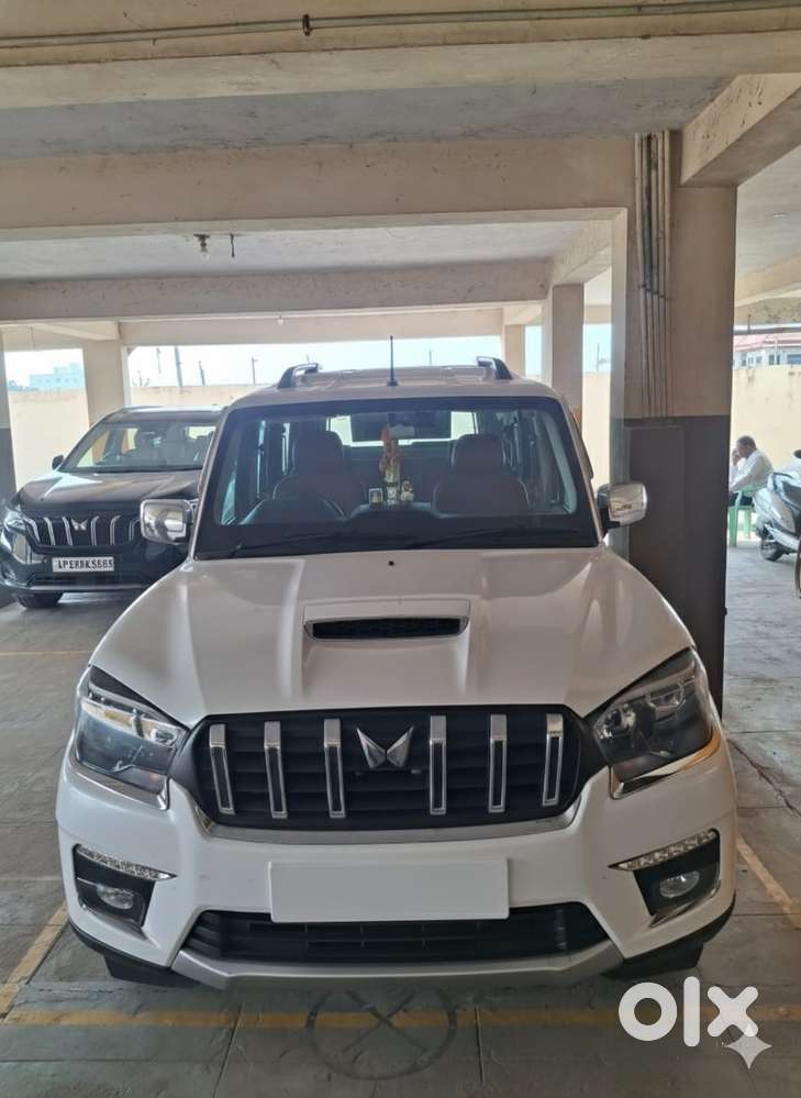 Mahindra Scorpio Classic 2.2 S 11 Mt 7 Str, 2023, Diesel