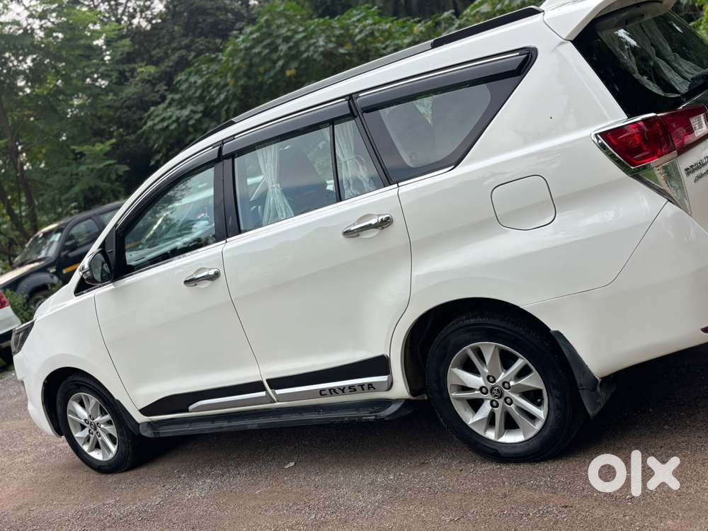 Toyota Innova Crysta 2.4 Gx Mt, 2018, Diesel