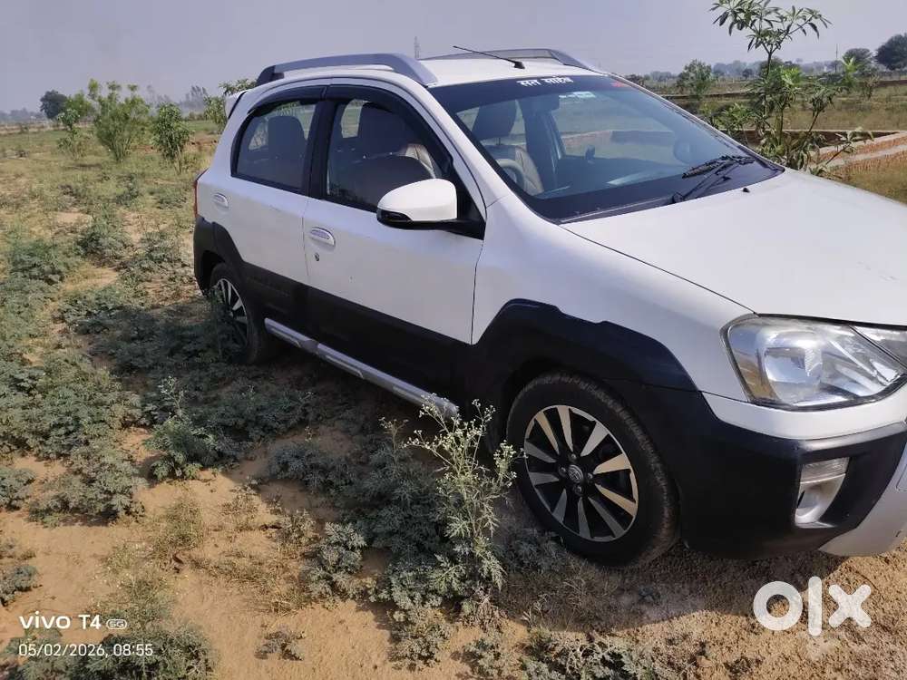 Toyota Etios Cross