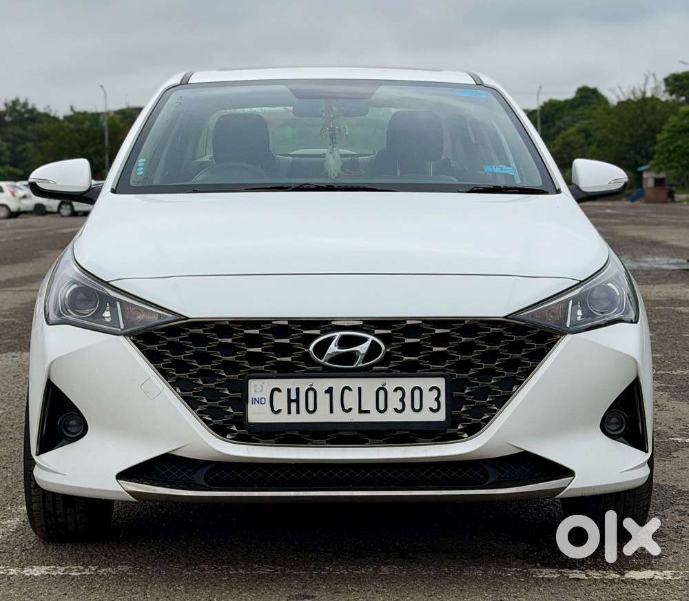 Hyundai Verna 1.5 Sx Petrol Mt, 2022, Petrol