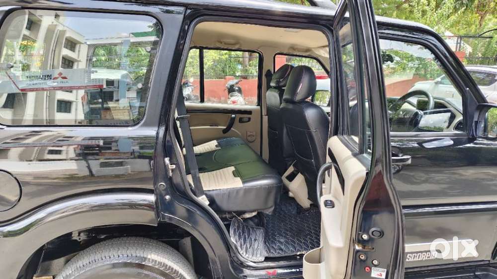 Mahindra Scorpio S11 Mt 7s, 2025, Diesel