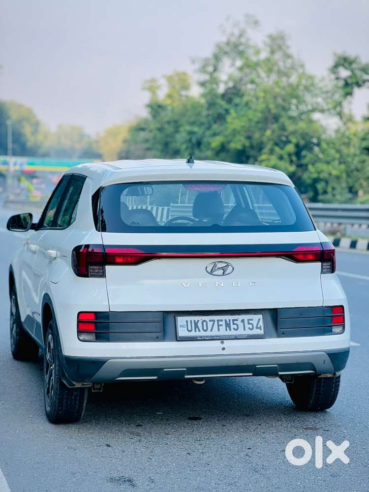 Hyundai Venue 2023 Petrol