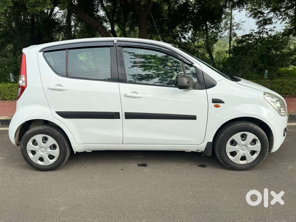 Maruti Suzuki Ritz Vxi Abs, 2012, Petrol