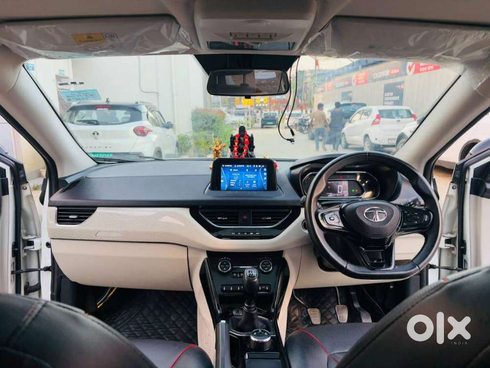 Tata Nexon 1.2 Revotron Xz Plus (s), 2023, Petrol