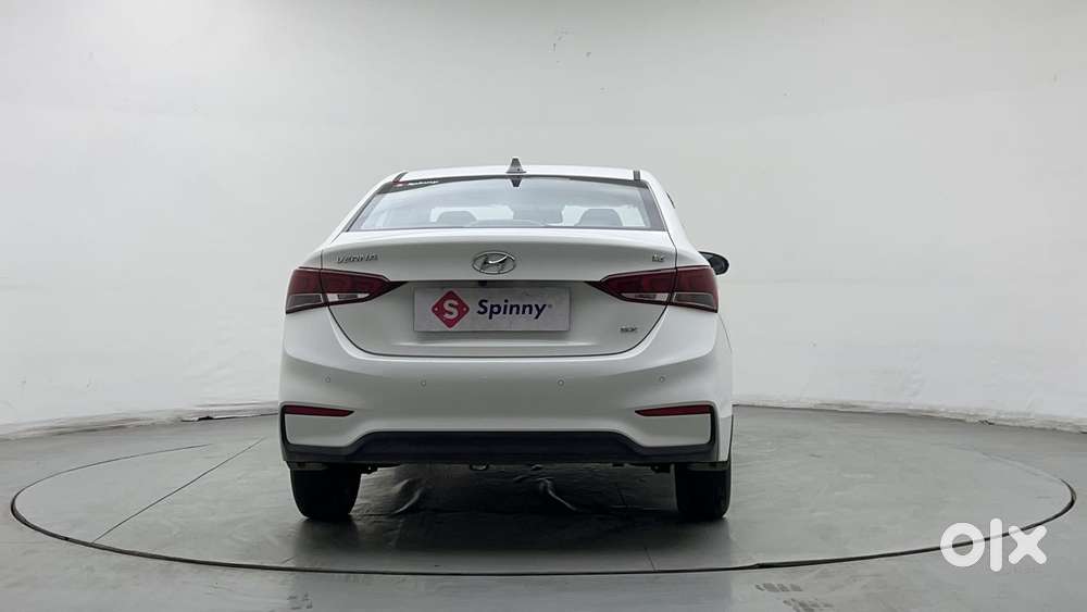 Hyundai Verna [2015-2017] Fluidic 4s 1.6 Crdi Sx (o) At, 2018, Petro..