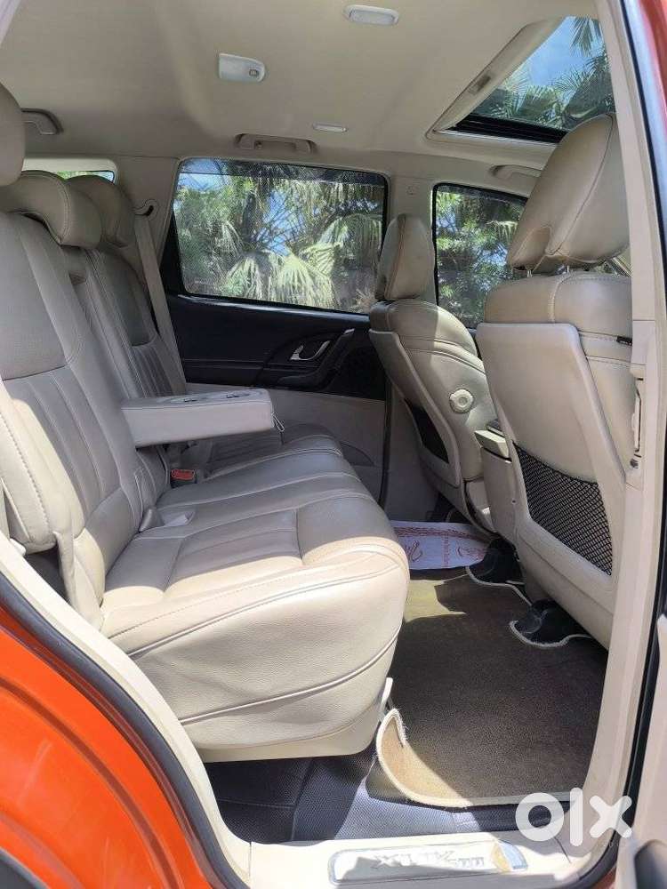 Mahindra Xuv500 At W10 Awd, 2017, Diesel