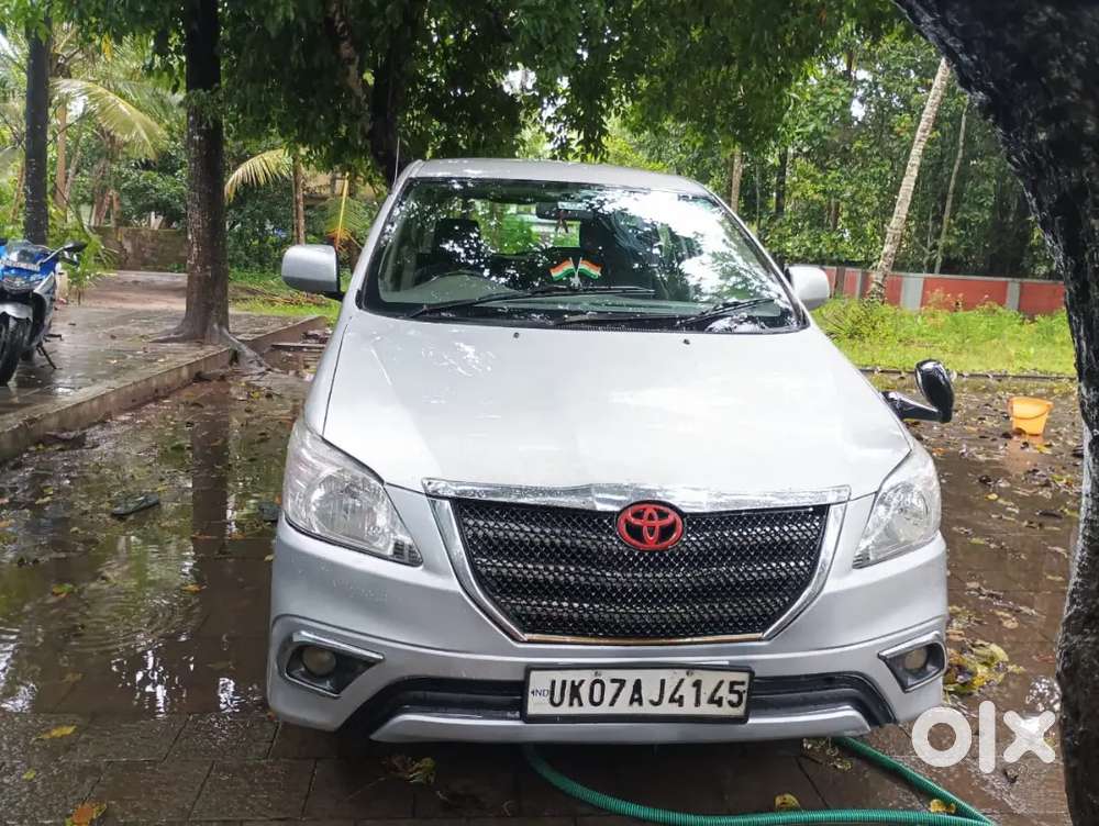 Toyota Innova 2.5 V 2011
