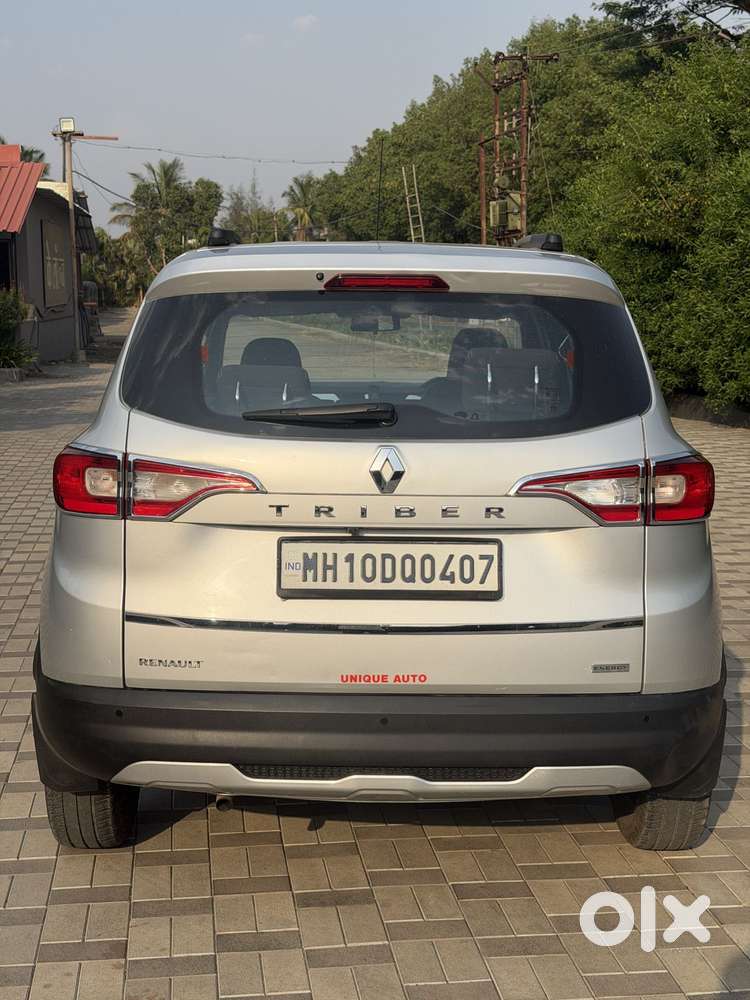 Renault Triber Rxz, 2021, Petrol