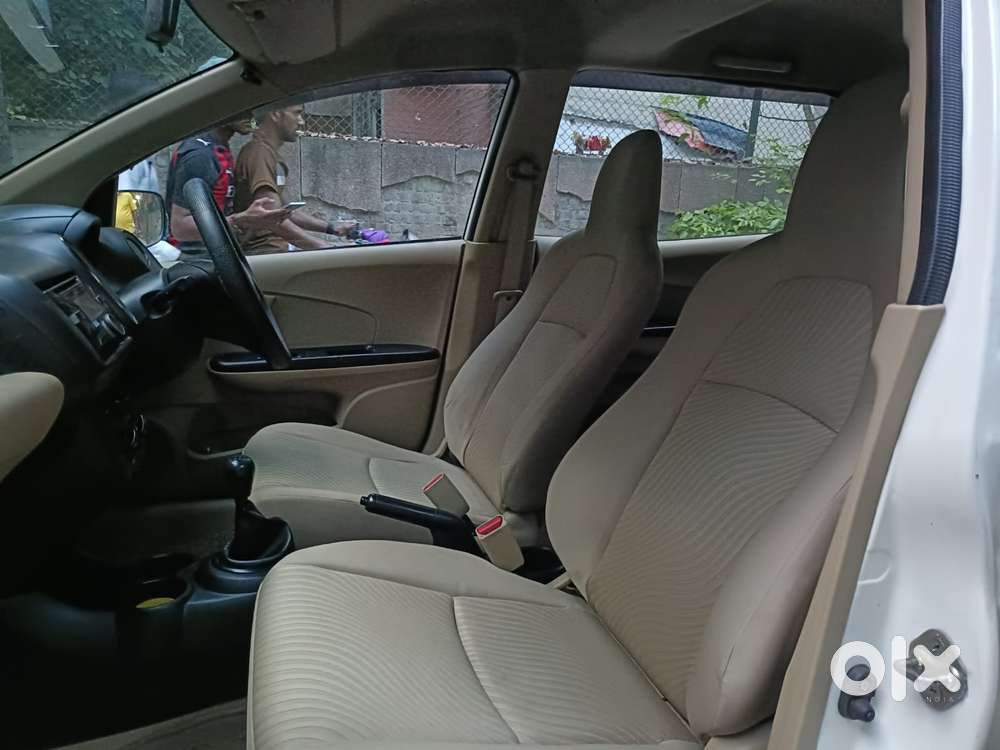 Honda Mobilio 1.5 S I-vtec Mt, 2015, Petrol