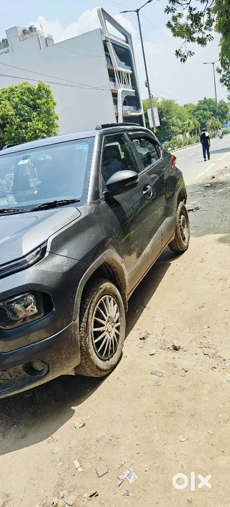 Tata Punch 2022 Petrol 15000 Km Driven