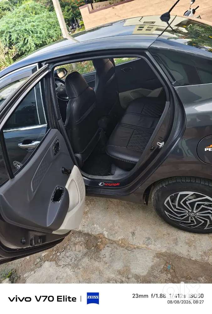 Hyundai Aura 1.2 Petrol 2024