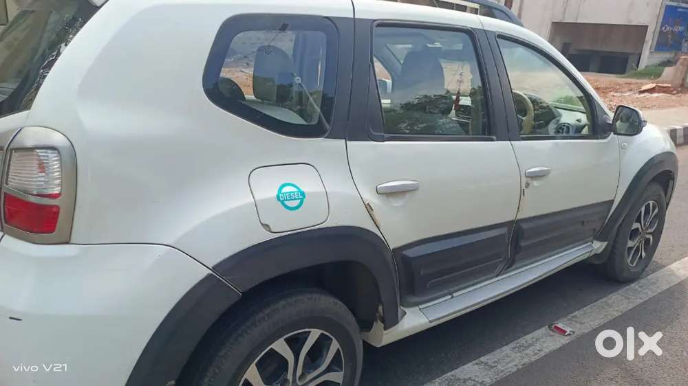 Nissan Terrano 11 Diesel 123090 Km Driven