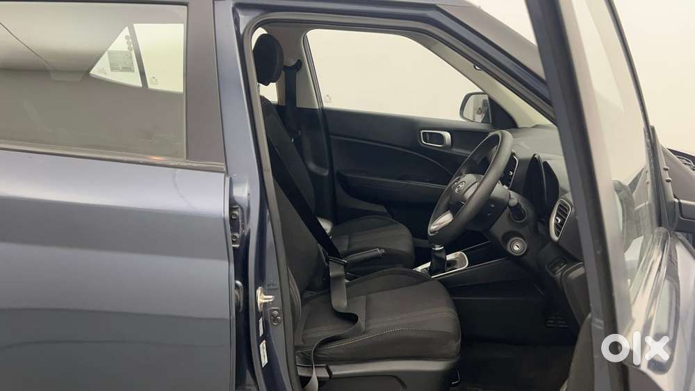 Hyundai Venue S Turbo, 2019, Petrol