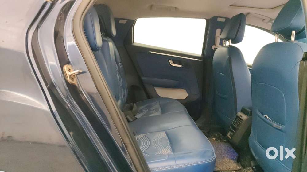 Tata Altroz Xza Plus (s), 2024, Petrol