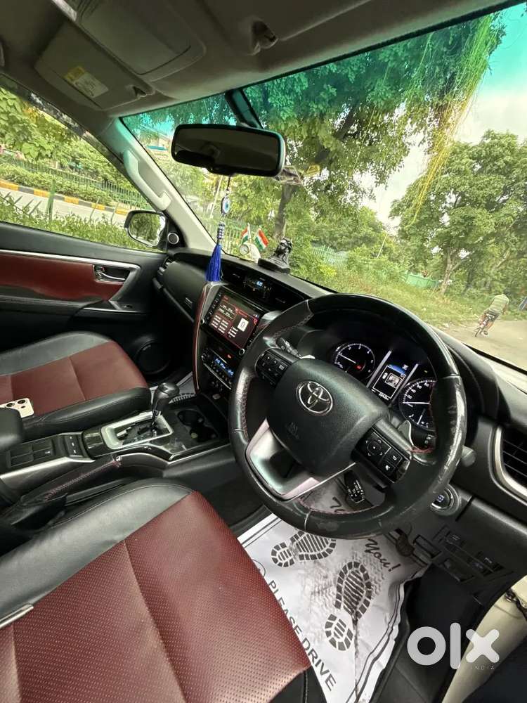 Toyota Fortuner 2023 Legender Diesel