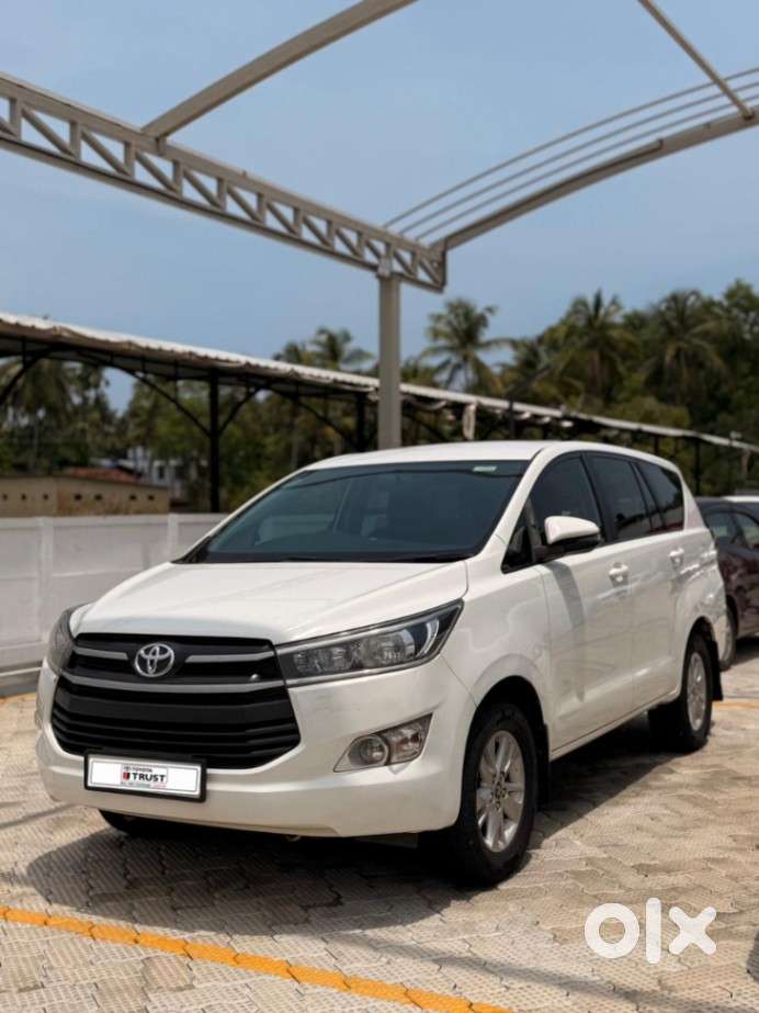 Toyota Innova Crysta 2.4 G Mt 7 Str, 2018, Diesel