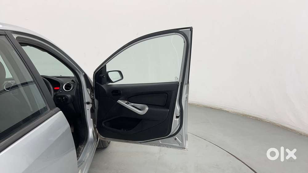 Ford Figo 1.2 Duratec Petrol Titanium, 2012, Petrol