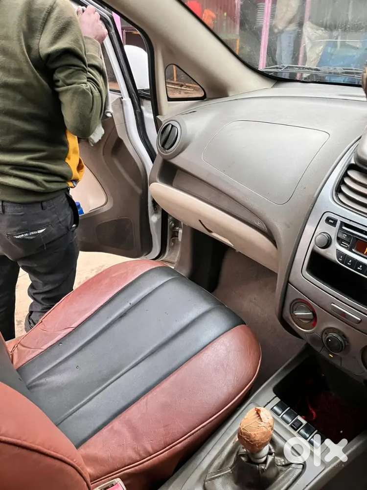 New Car Lena Hai Isliye Sell Kar Raha Hu