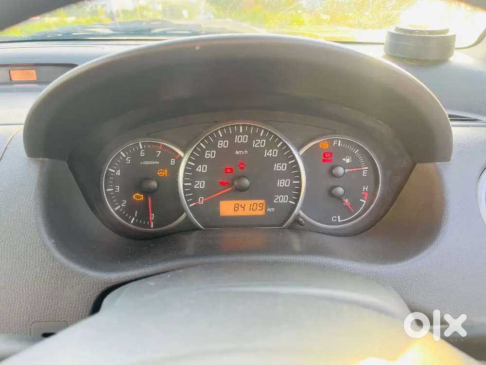 Maruti Suzuki Swift 2010 Petrol 84000 Km Driven