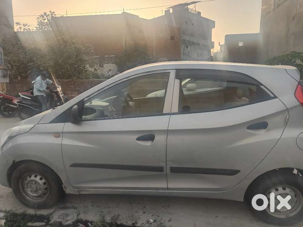 Hyundai Eon Lpg Car
