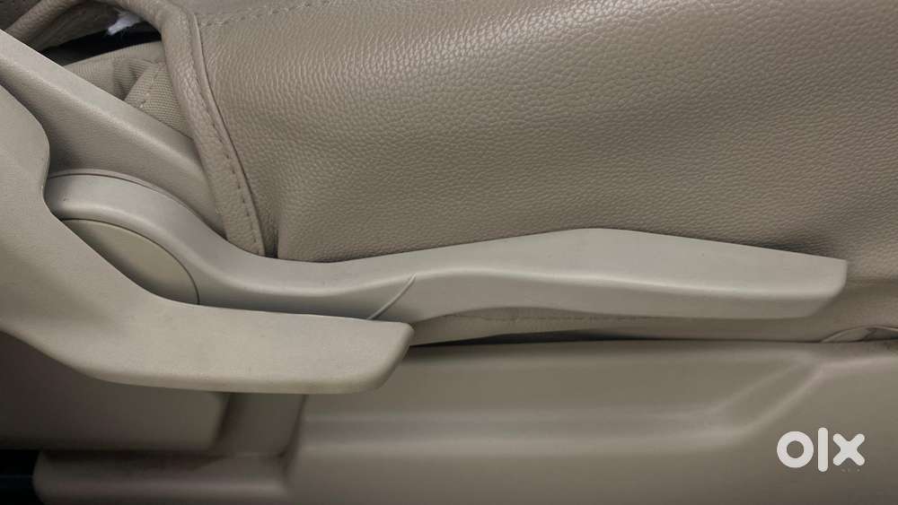 Maruti Suzuki Ertiga Zxi Plus Shvs, 2019, Petrol