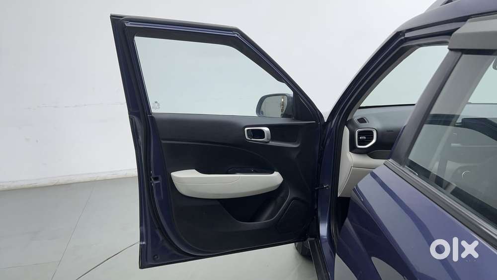Hyundai Venue Sx, 2022, Petrol