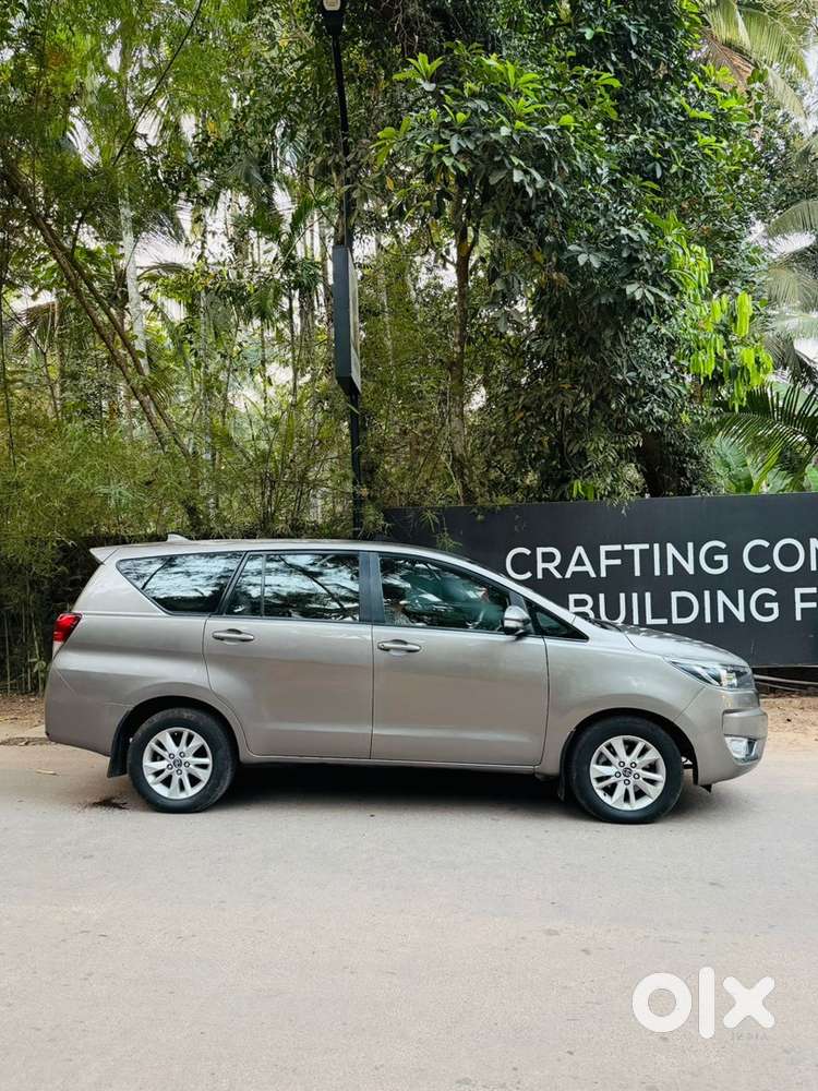 Toyota Innova Crysta Diesel Well Maintained